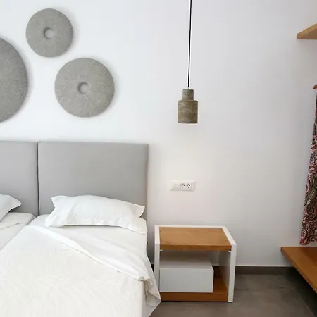 Casabella * Naxos City