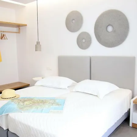 Casabella * Naxos City