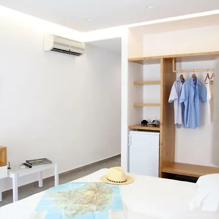 Casabella * Naxos City