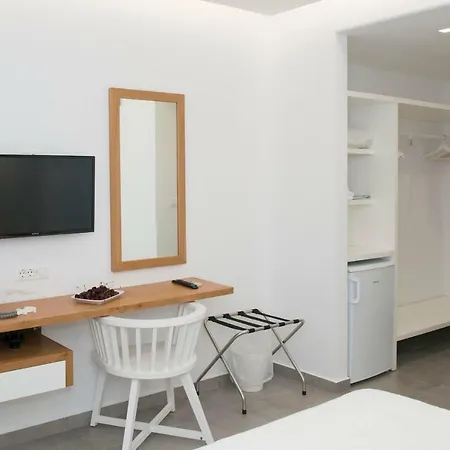 Casabella * Naxos City